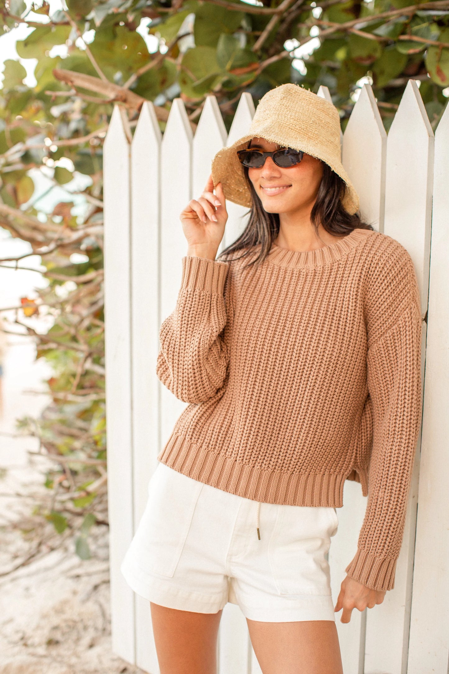 CROPPED BEACH SWEATER