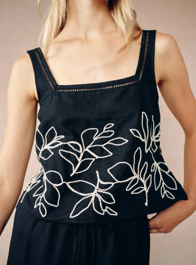 SQUARE NECK LADDER TRIM TOP