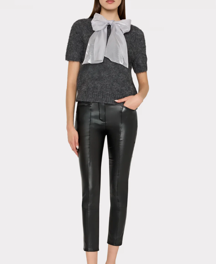 COMBINATION BOW FUZZY SWEATER