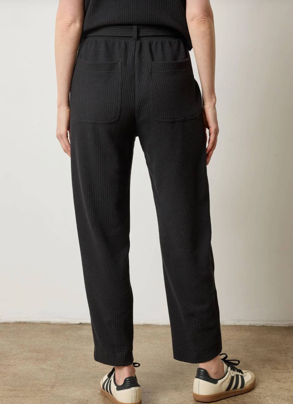 BELTED PANT