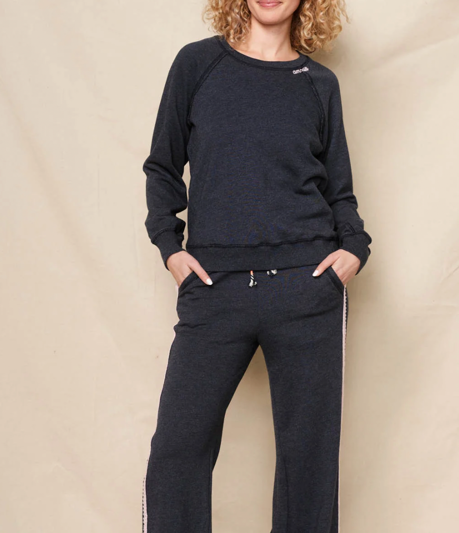 SWEATSHIRT AMOUR EMBROIDERY