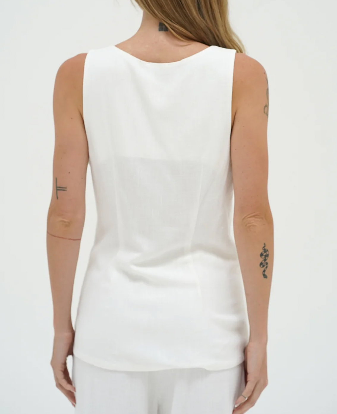KAI LONG LINEN VEST