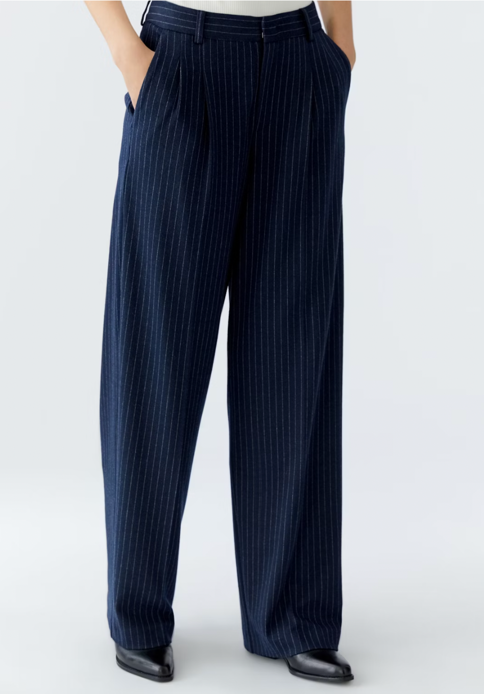PANT OUI