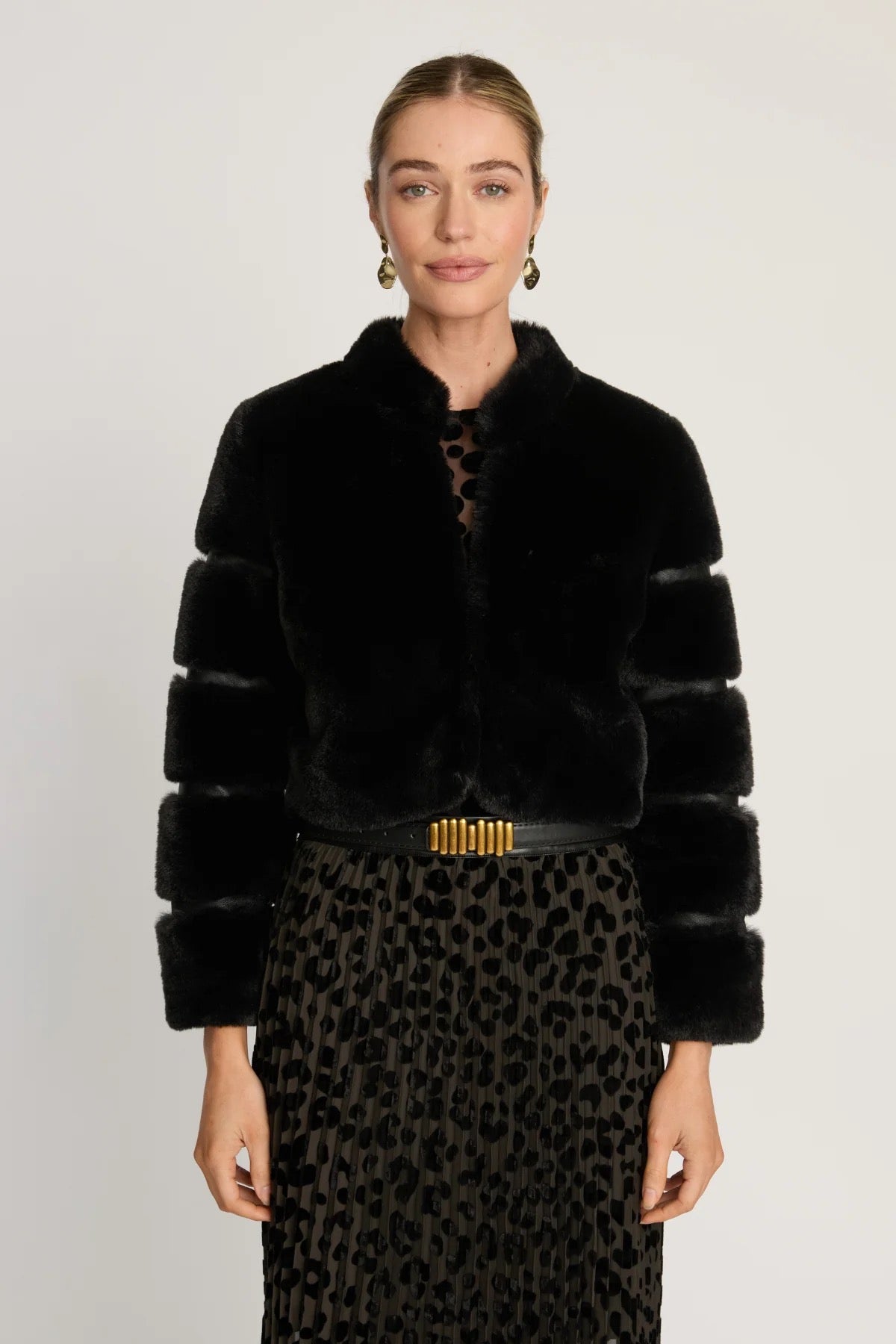 ABRIL FAUX FUR JACKET IN BLACK