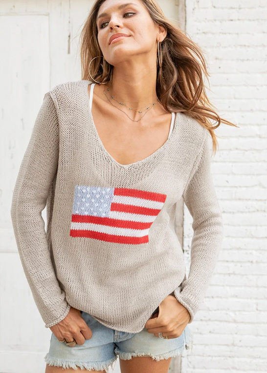 FLAG SHIRTAIL "V"