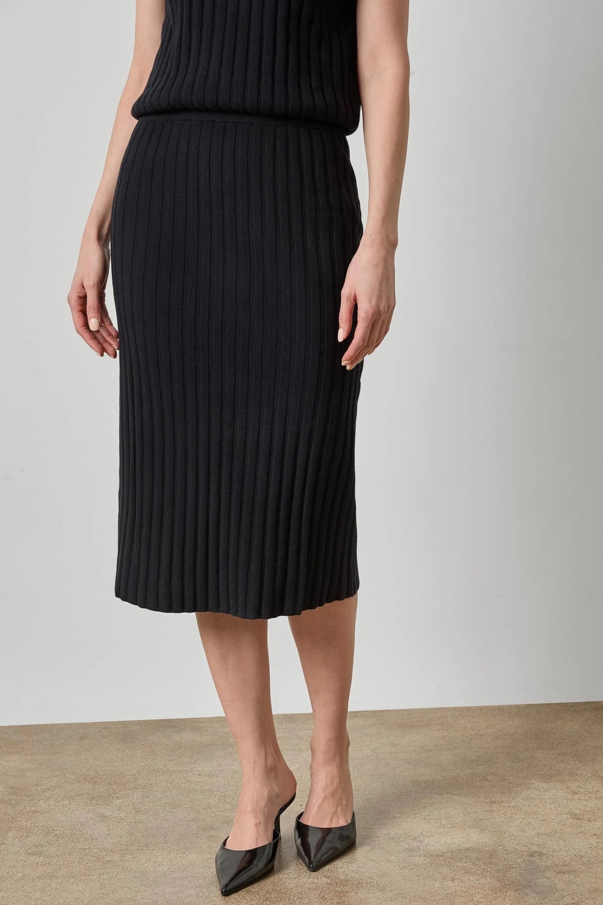 RIB SWEATER SKIRT