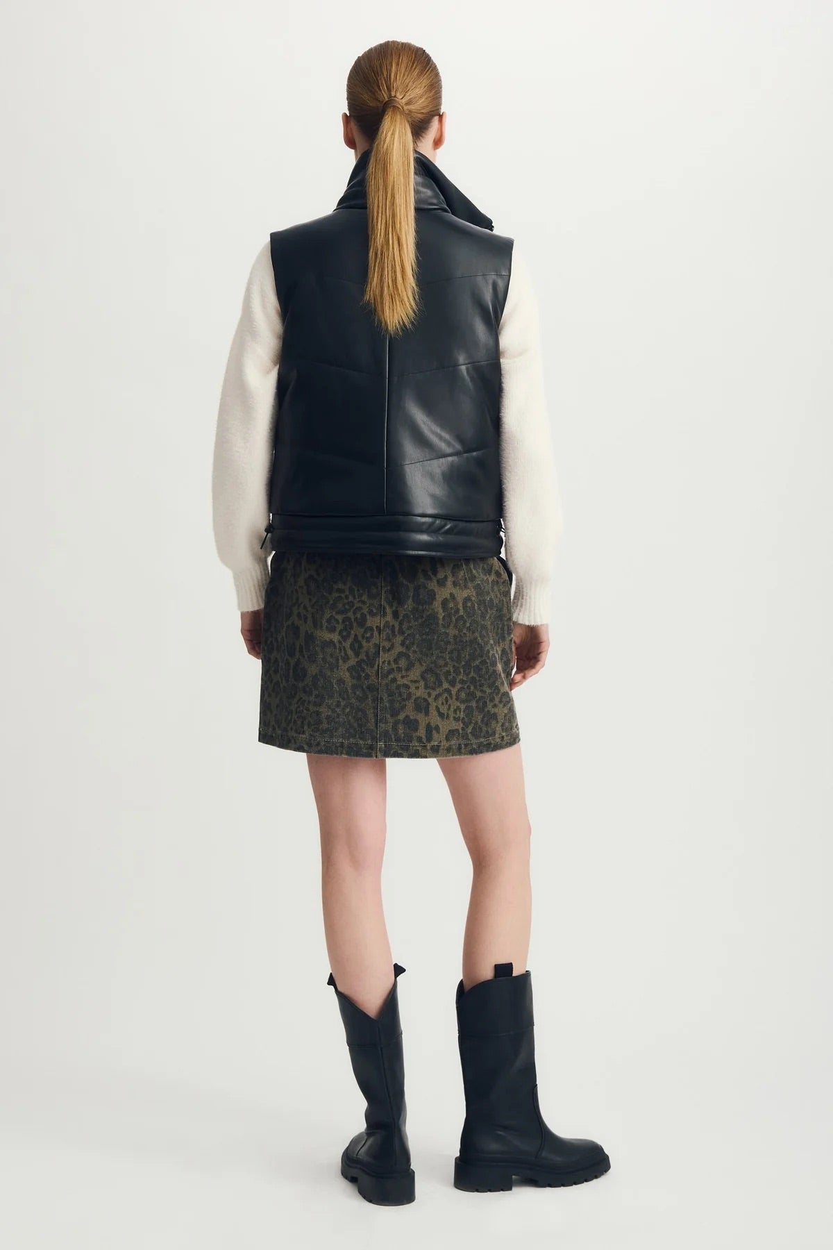 NOX VEST