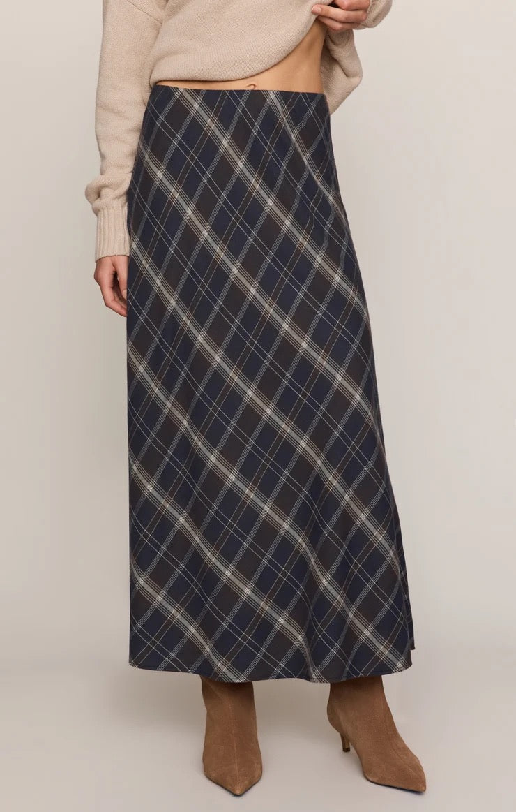 CRESTVIEW PLAID SKIRT