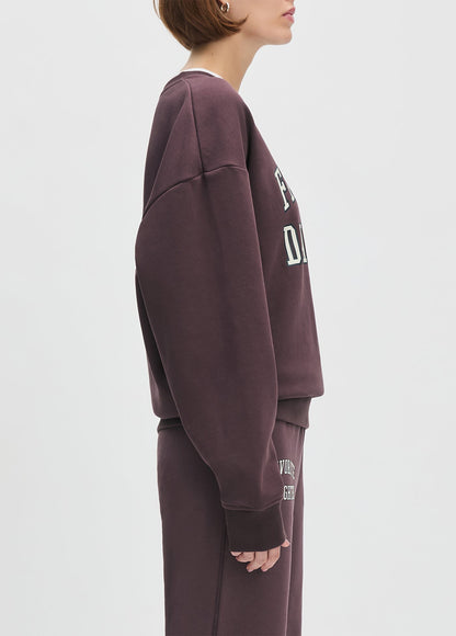 THE COLLEGIATE SWEATSHIRT