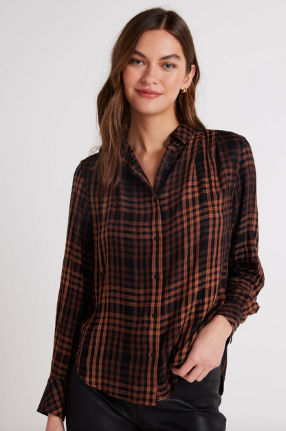 PLEATED BUTTON DOWN SHIRT