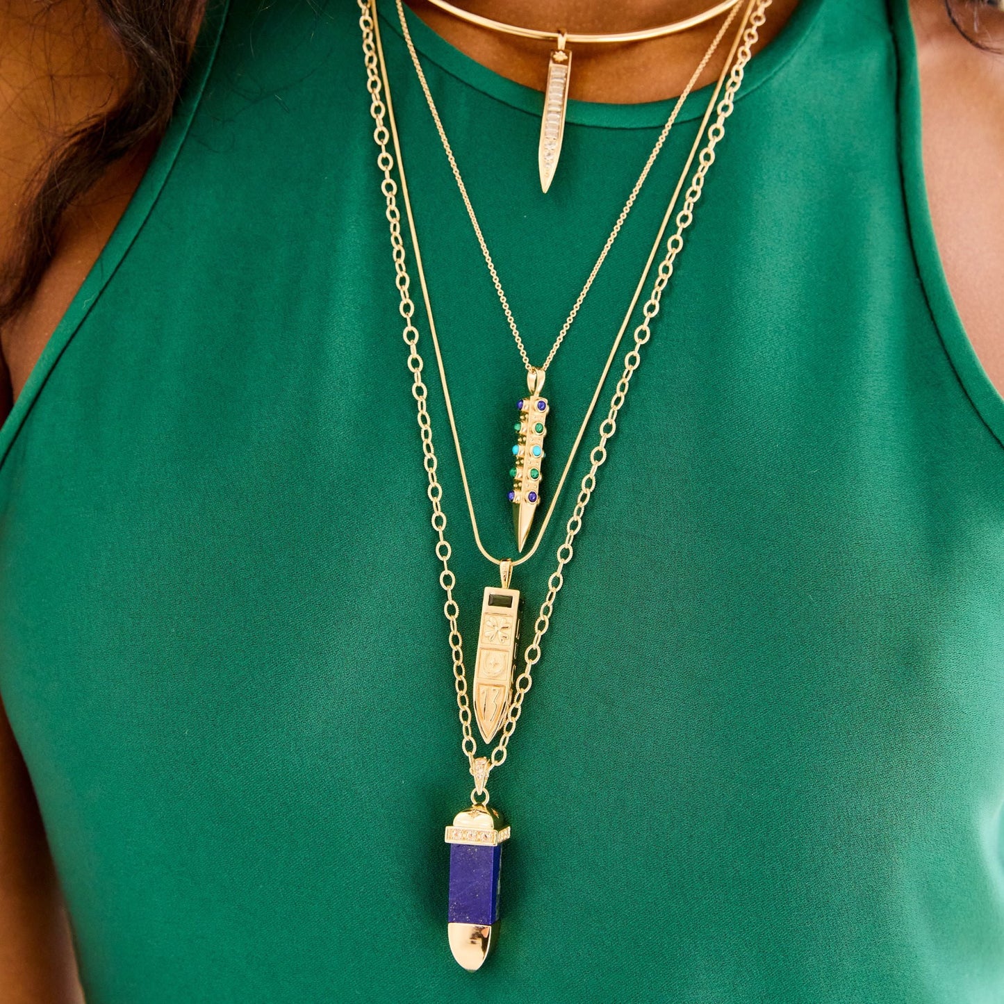 STRONG STONE COLLECTOR SUN RAY PENDANT