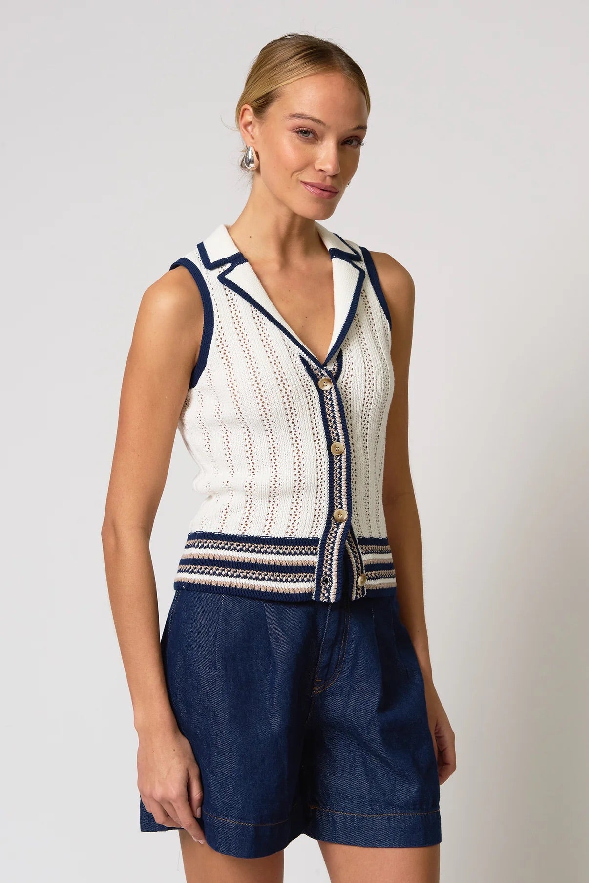 FRANCIE SLEEVELESS VEST