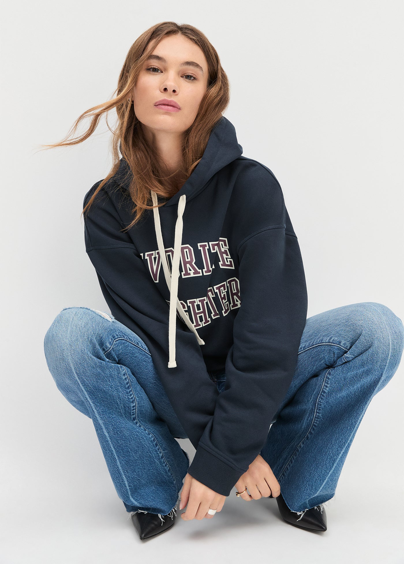 THE COLLEGIATE HOODIE