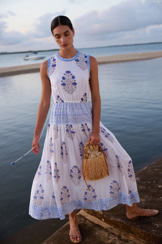 SLEEVELESS PIPED MAXI