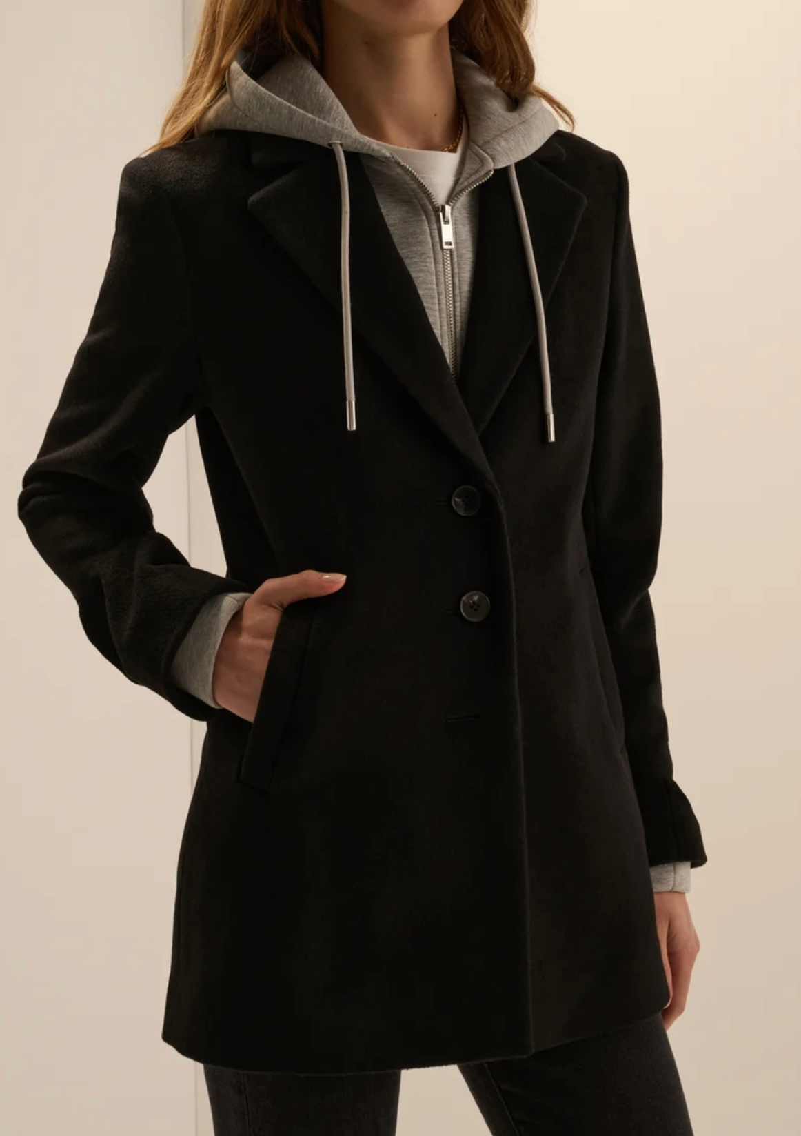 THE SHORT SPORT COAT