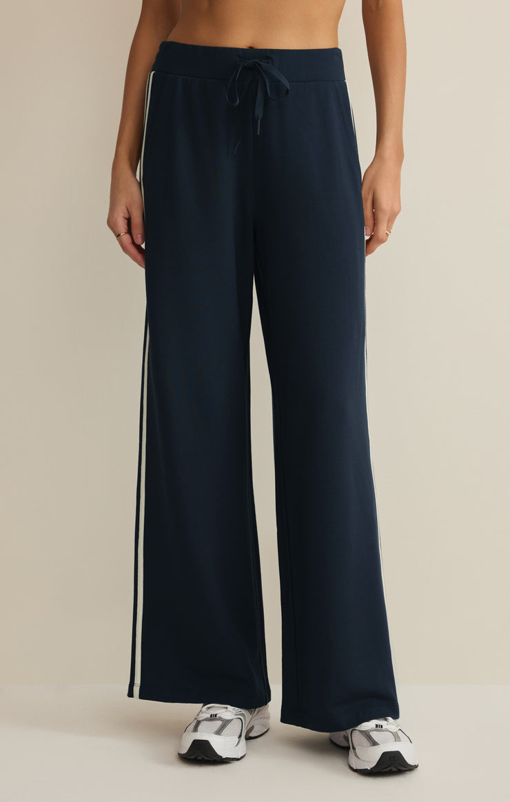 LAYOVER TRACK PANT