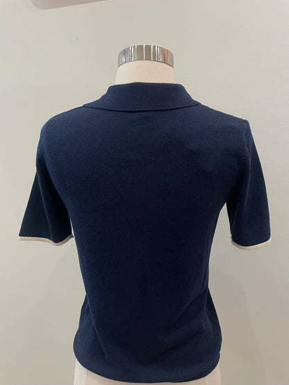NAVY TOP