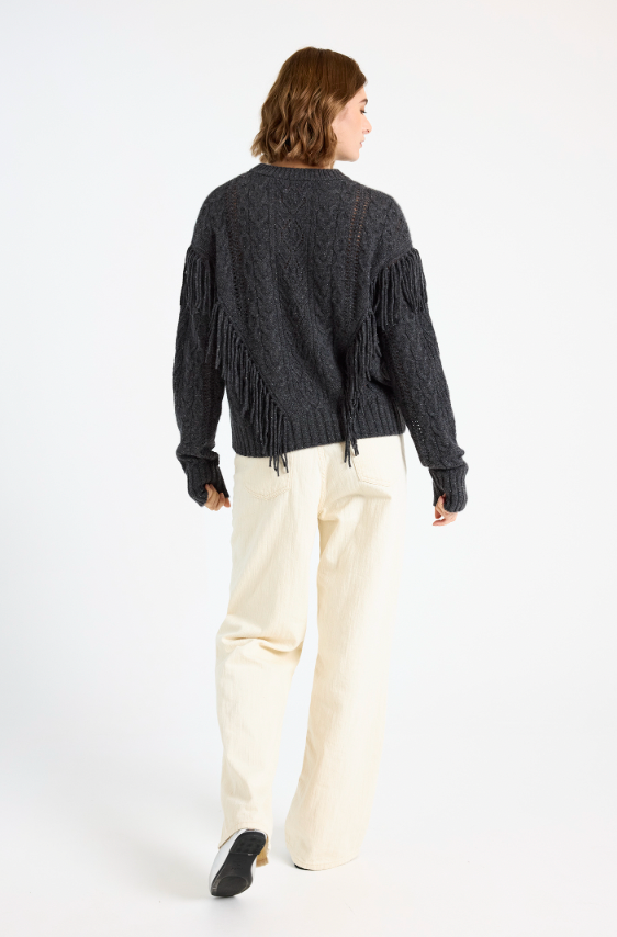 CABLE FRINGED CREW