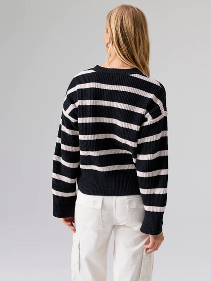 SEMI CROP SWEATER