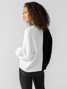 HALF & HALF SWEATER