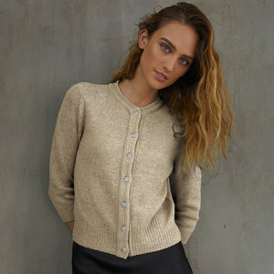 vintage baby cardigan w/ jewel