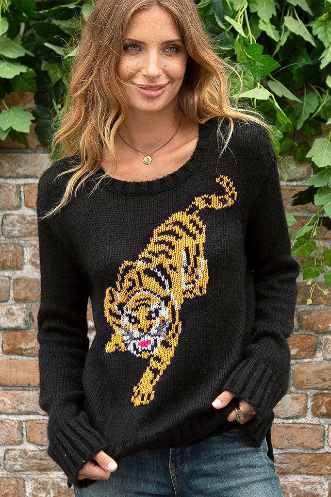 TIGRESS "V" SWEATER