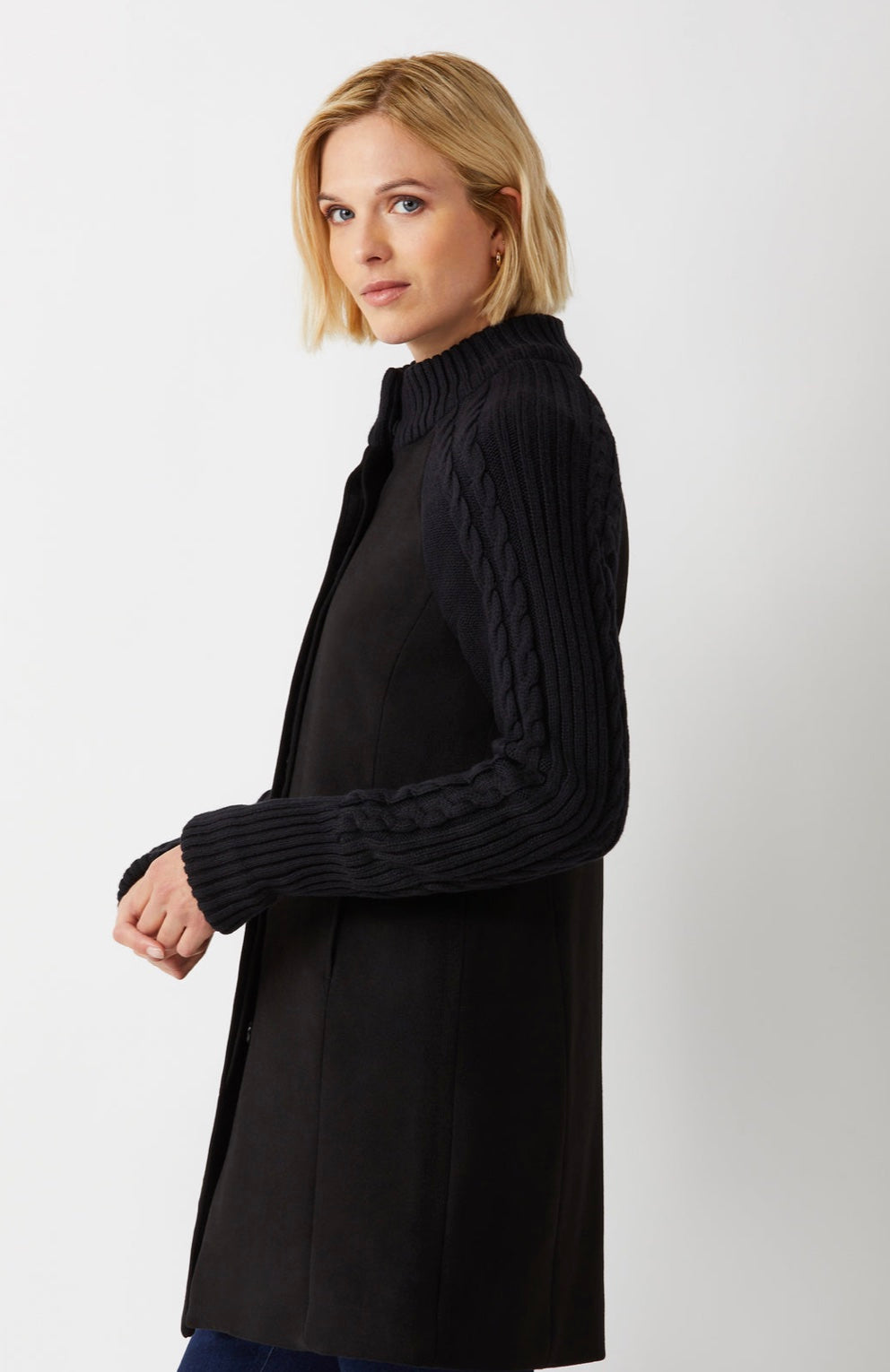 FUNNEL NECK CAOT WITH RAGLAN SLEEVES