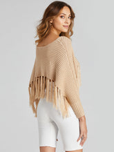Load image into Gallery viewer, FRINGE PONCHO
